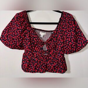NWT BAND OF THE‎ FREE Floral Top - Small